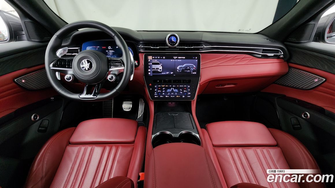 Maserati Grecale 2023