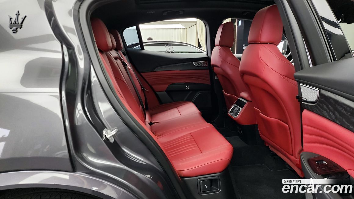 Maserati Grecale 2023