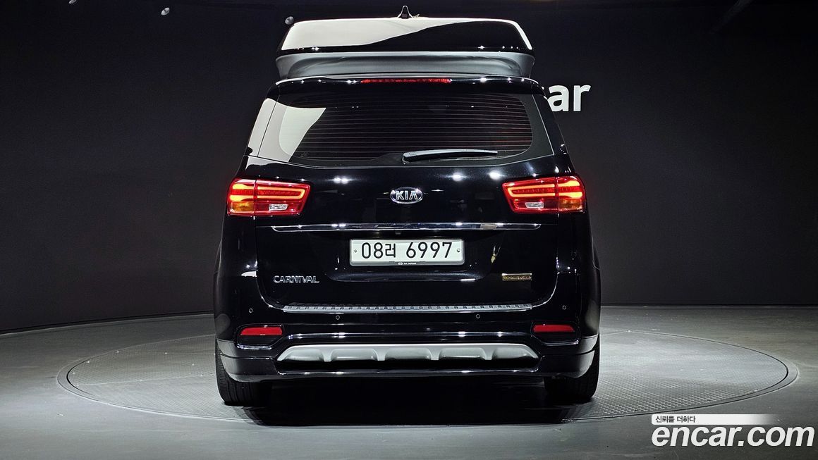 Kia Canival 2019