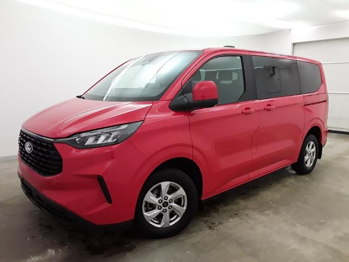 Ford Tourneo Custom 2025