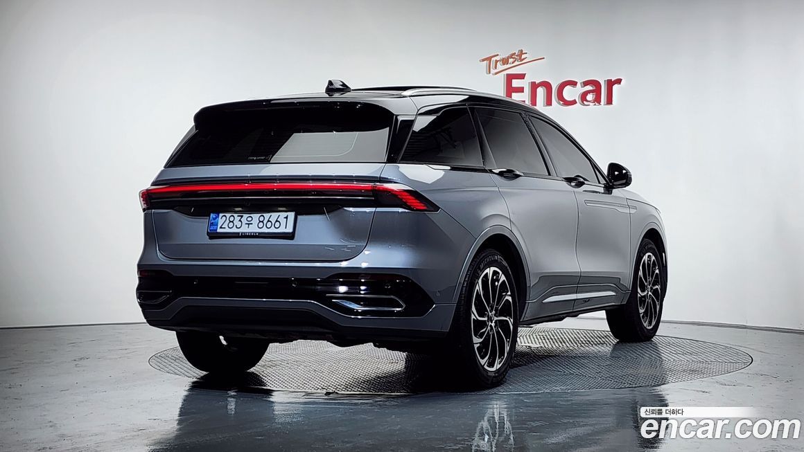 Lincoln Nautilus 2024