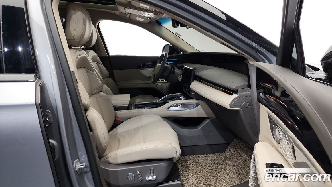 Lincoln Nautilus 2024