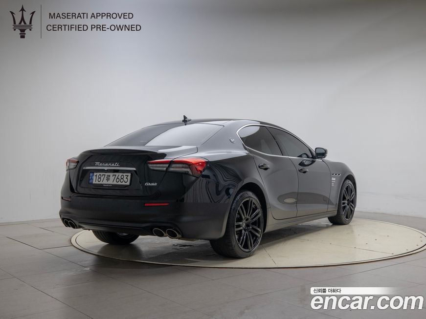 Maserati Ghibli 2022