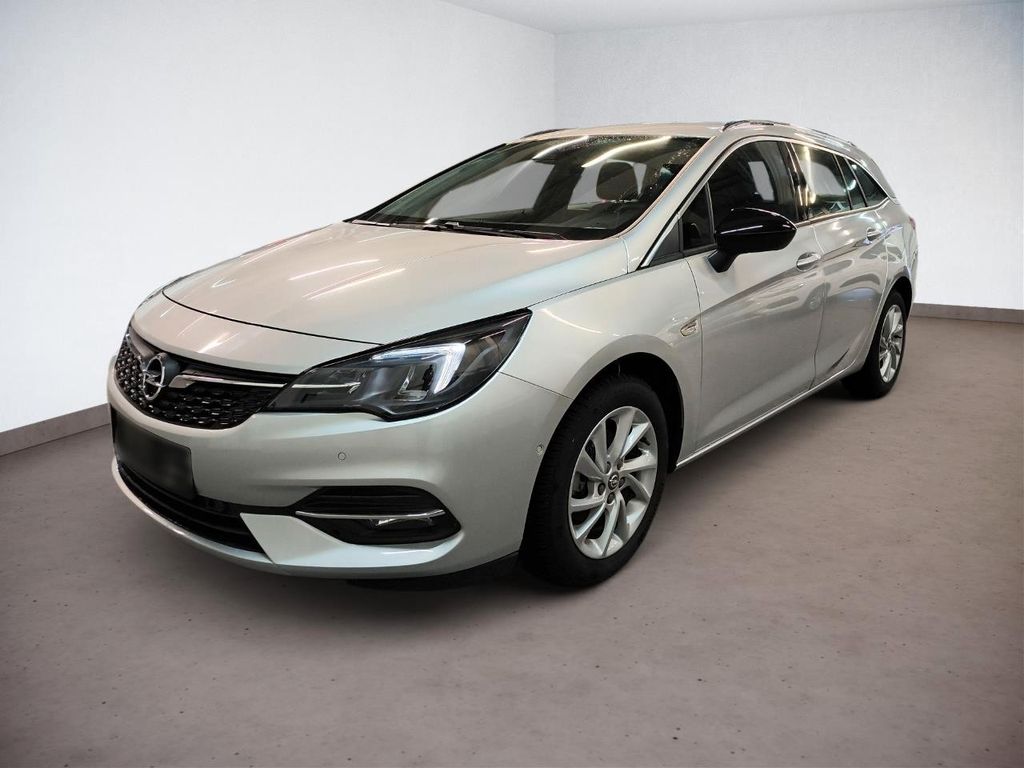 Opel Astra 2022