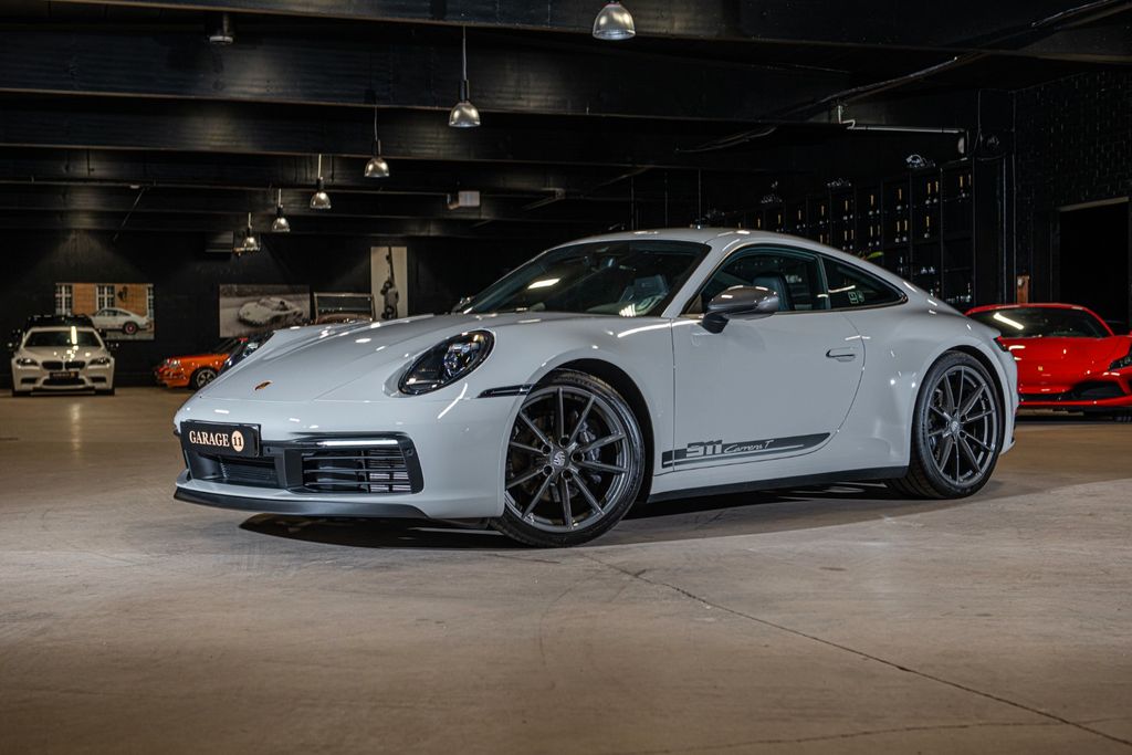 Porsche 992 2023