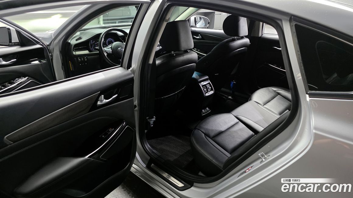 Kia K7 2020