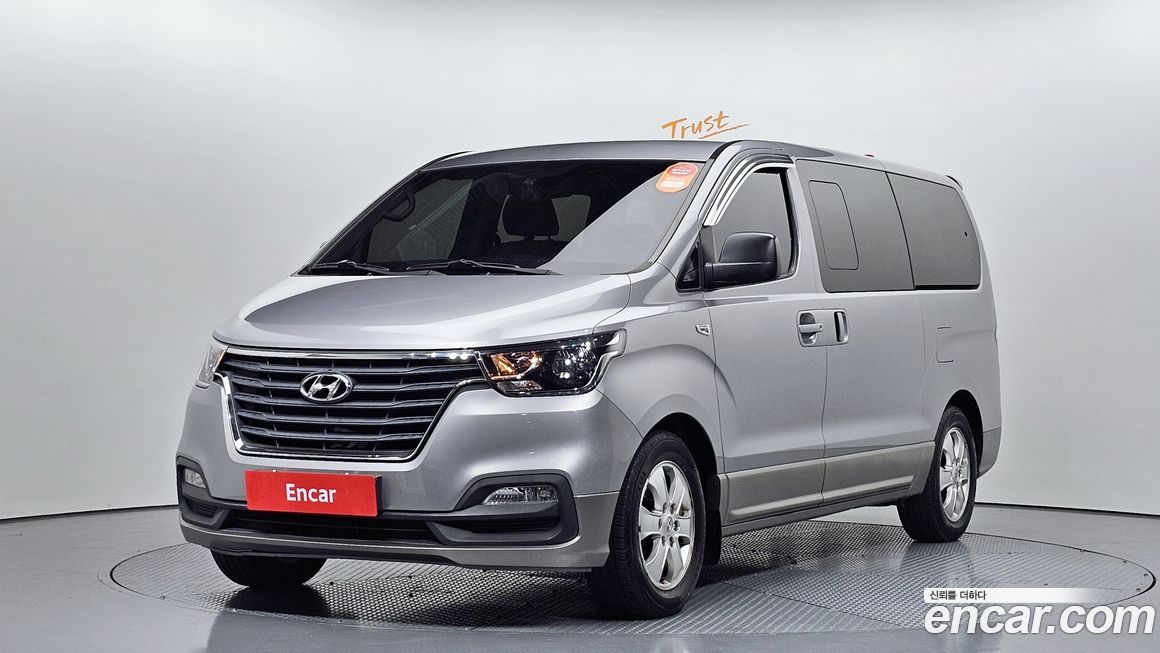 Hyundai Starex 2019