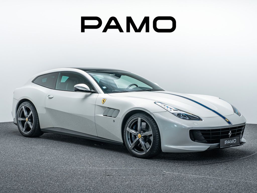 Ferrari GTC4Lusso 2016