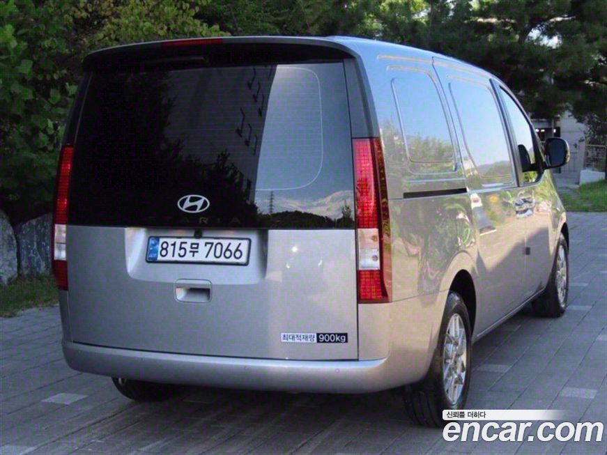 Hyundai Staria 2025
