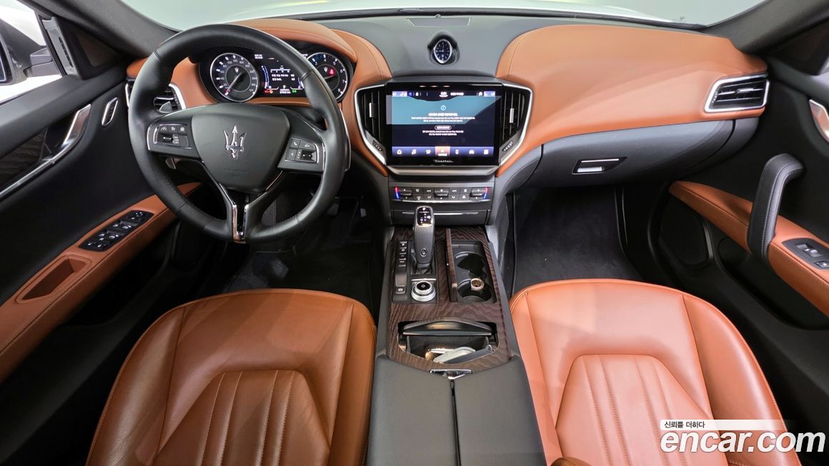 Maserati Ghibli 2022