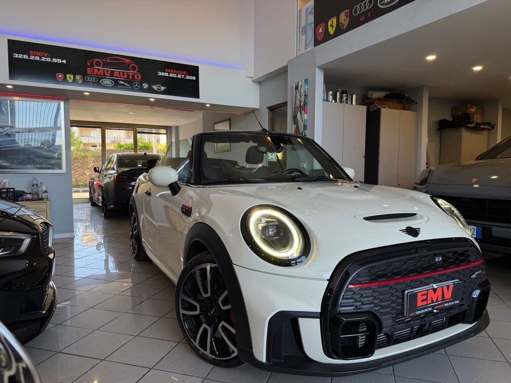 MINI Other 2021