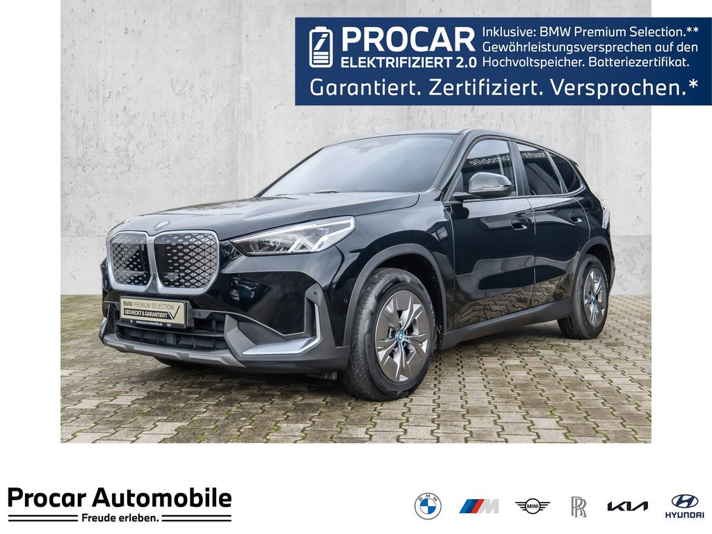 BMW iX1 2023