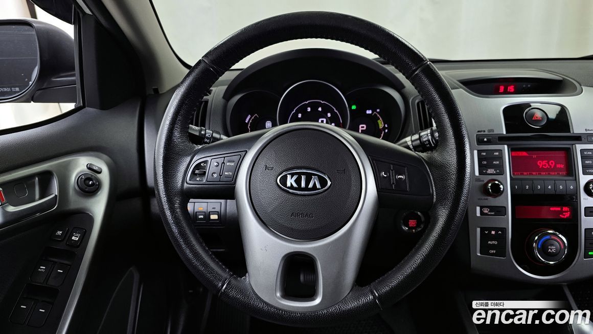 Kia Porte 2011