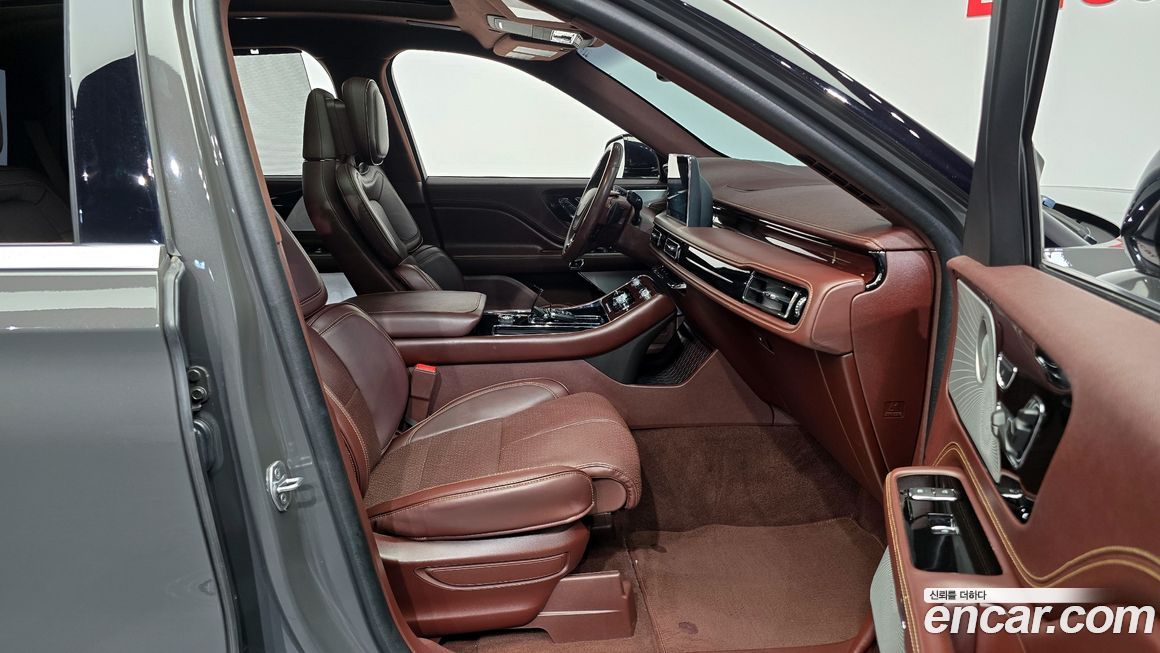 Lincoln Aviator 2023