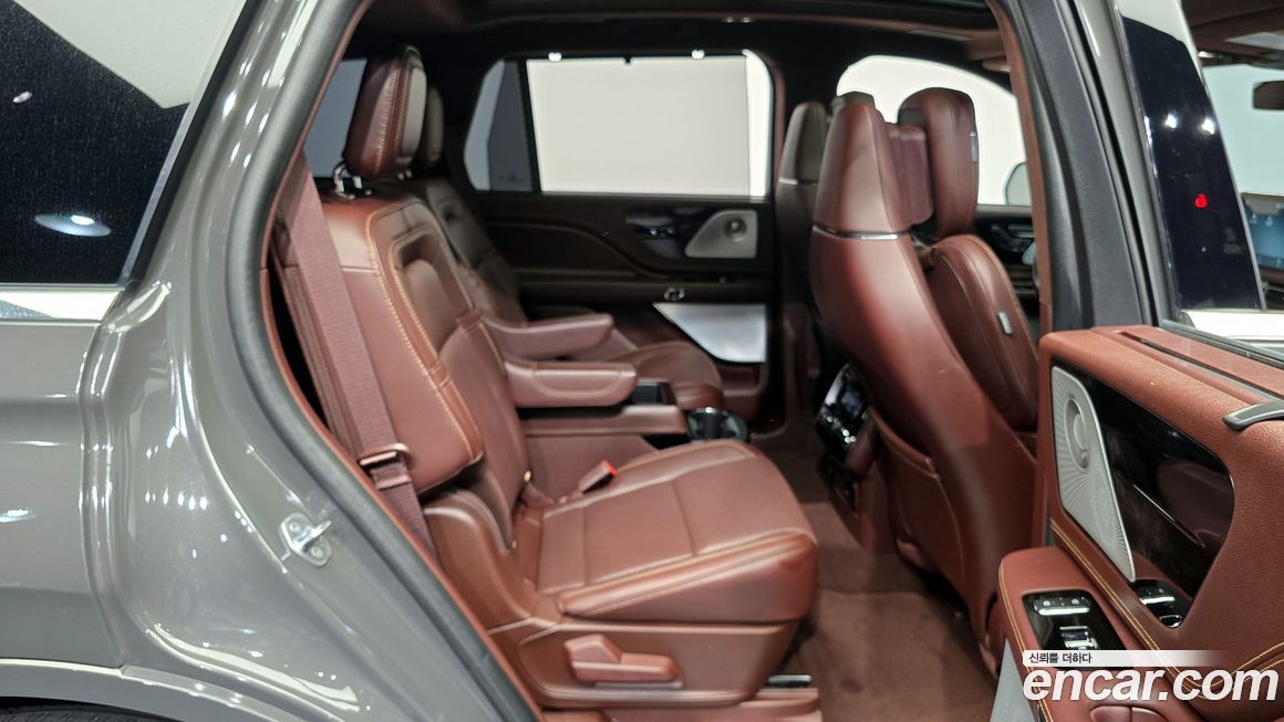 Lincoln Aviator 2023