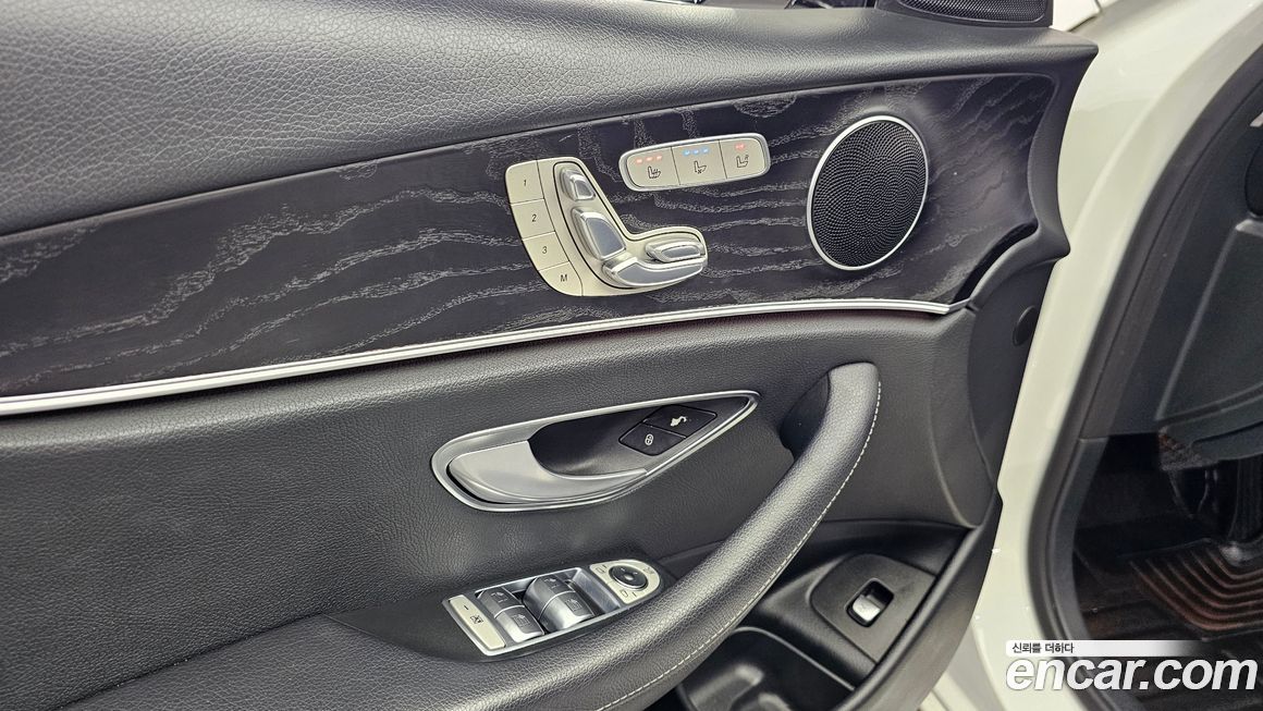 Mercedes-Benz E-Class 2017