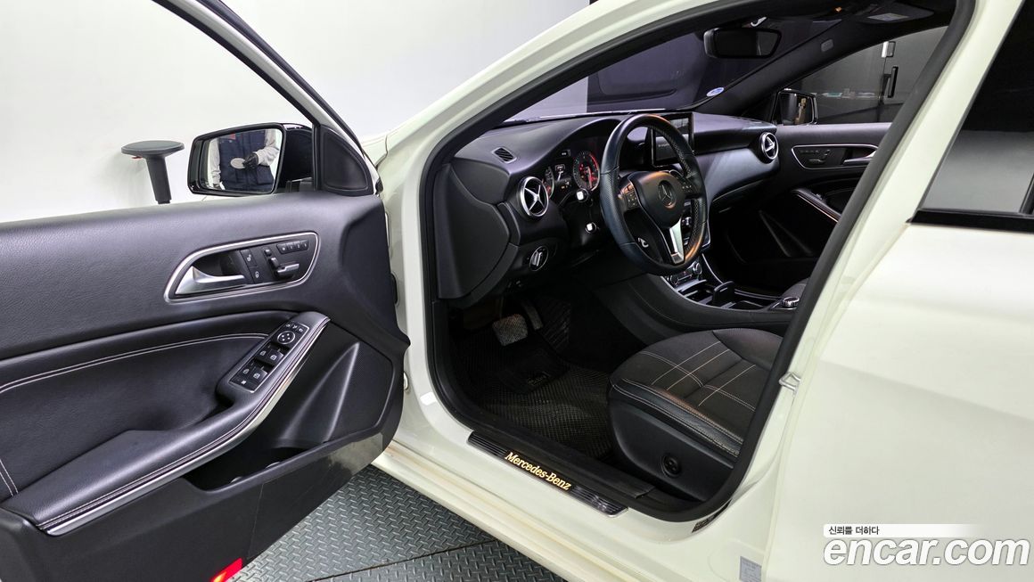 Mercedes-Benz A-Class 2014