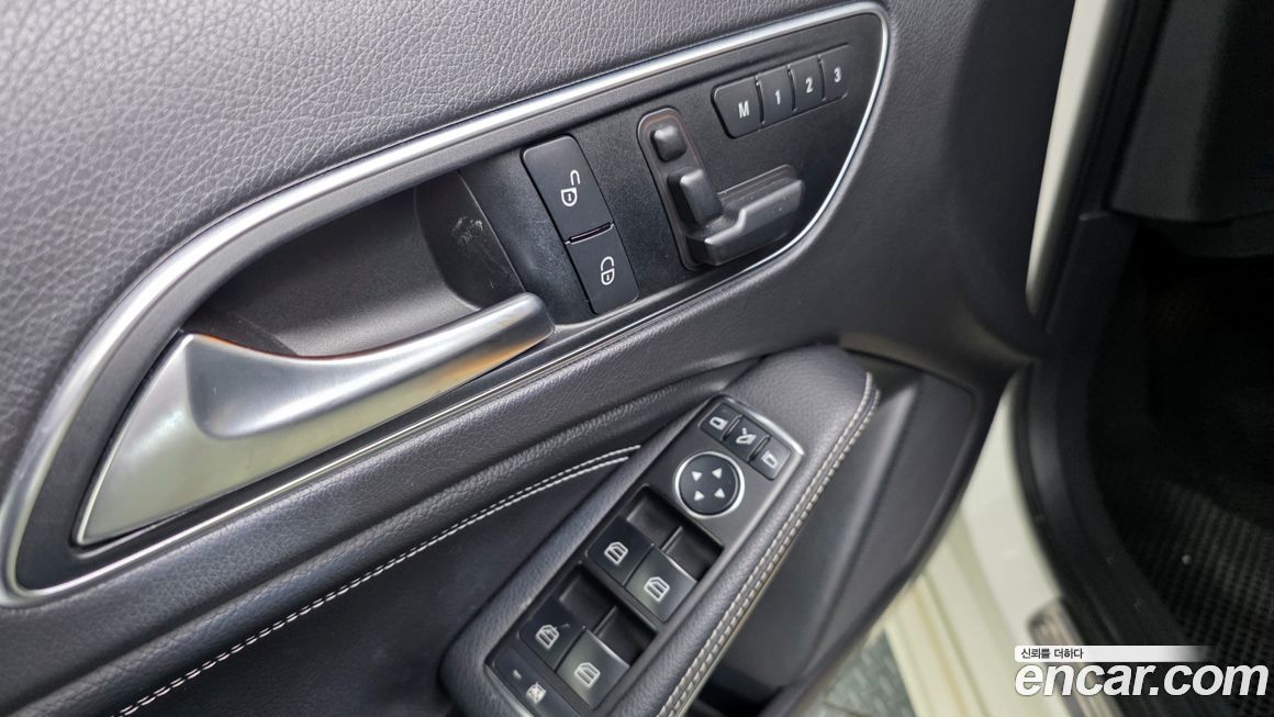 Mercedes-Benz A-Class 2014