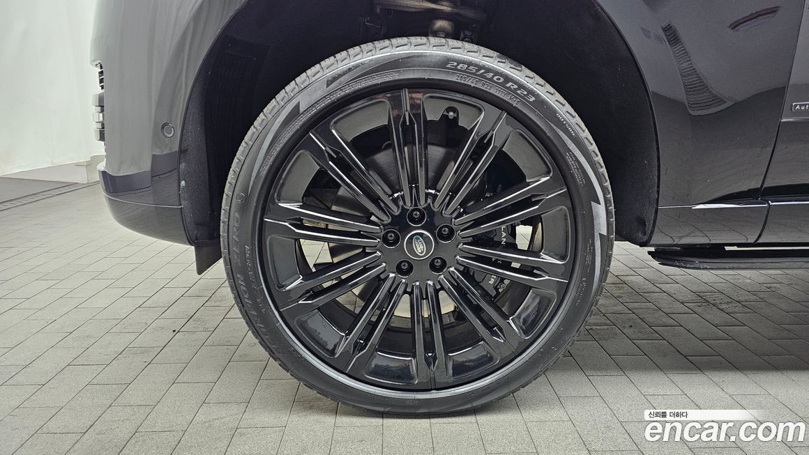 Land Rover Range Rover 2024