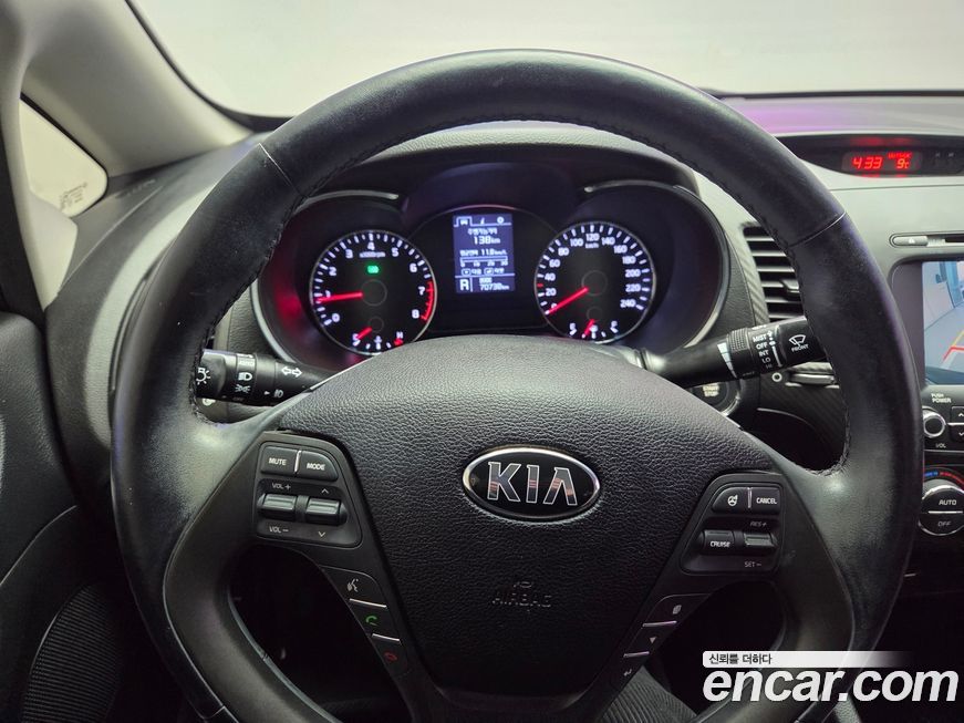 Kia K3 2015