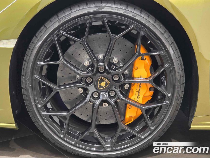 Lamborghini Huracan 2023