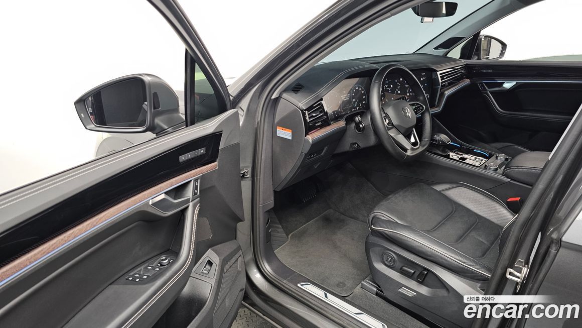 Volkswagen Touareg 2024