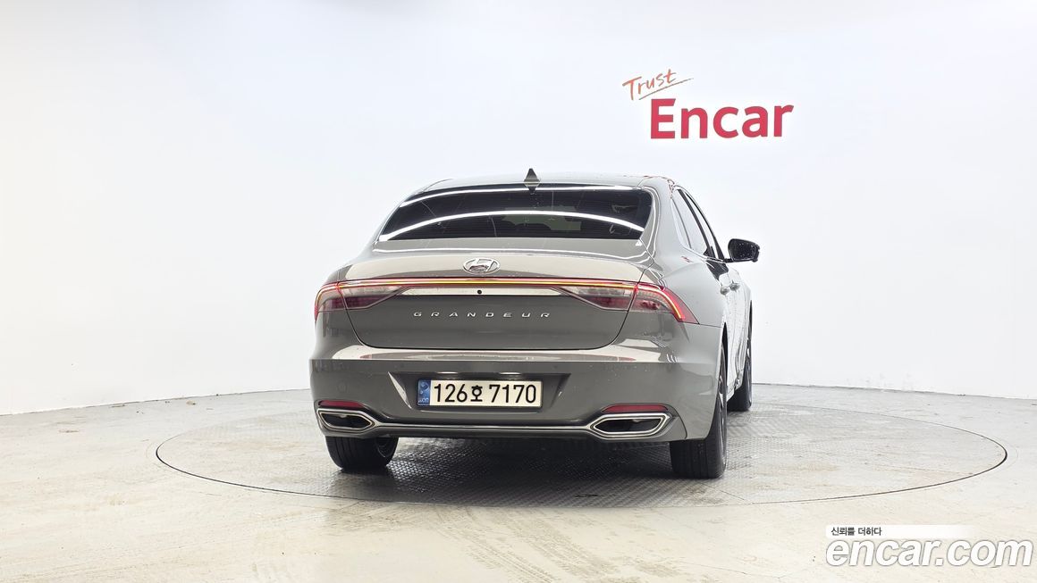 Hyundai Grandeur 2022