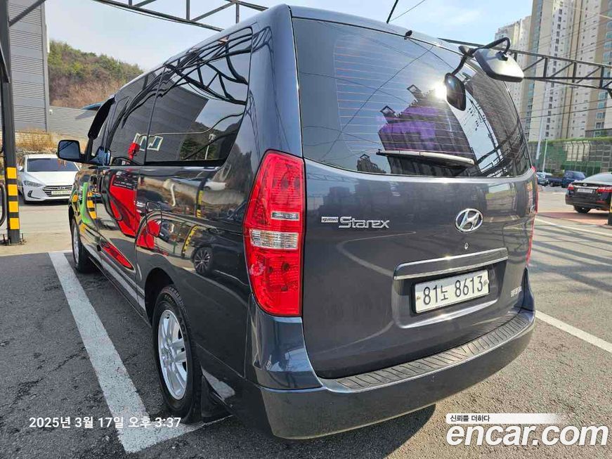 Hyundai Starex 2017