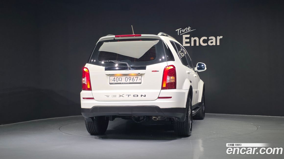 KG_Mobility_Ssangyong Rexton 2016