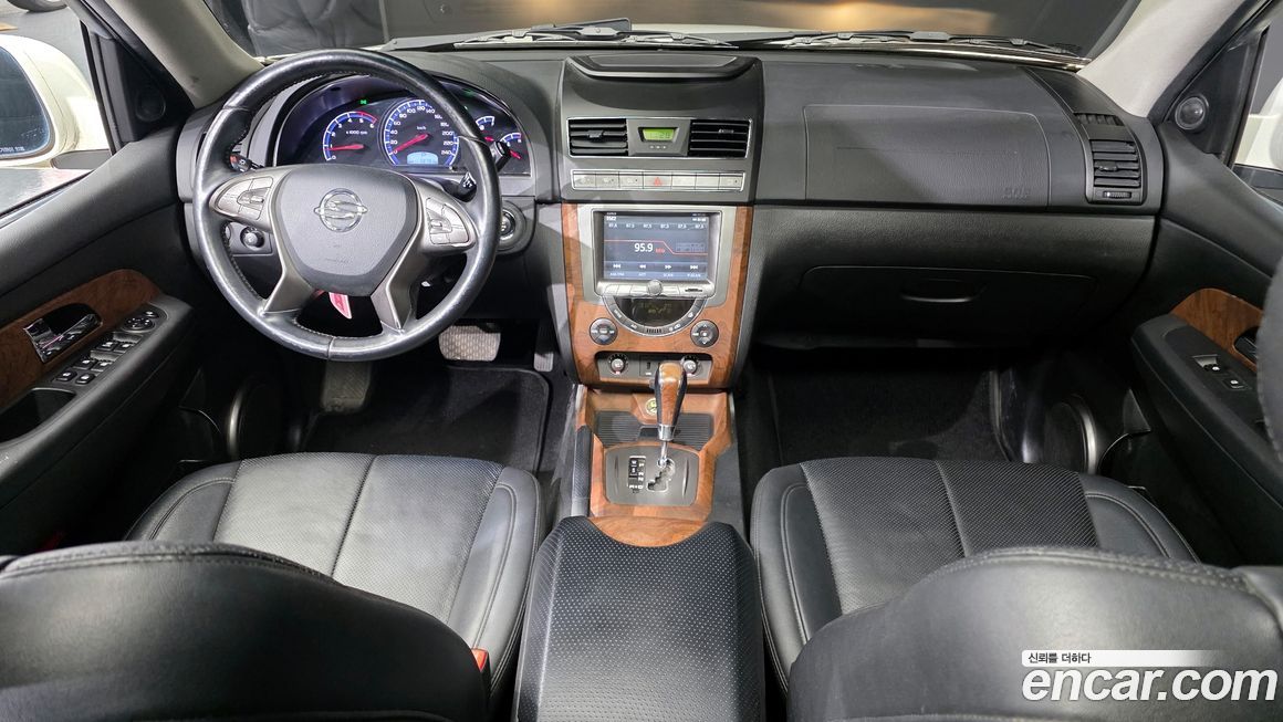 KG_Mobility_Ssangyong Rexton 2016