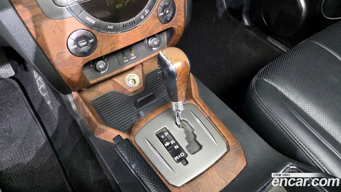 KG_Mobility_Ssangyong Rexton 2016