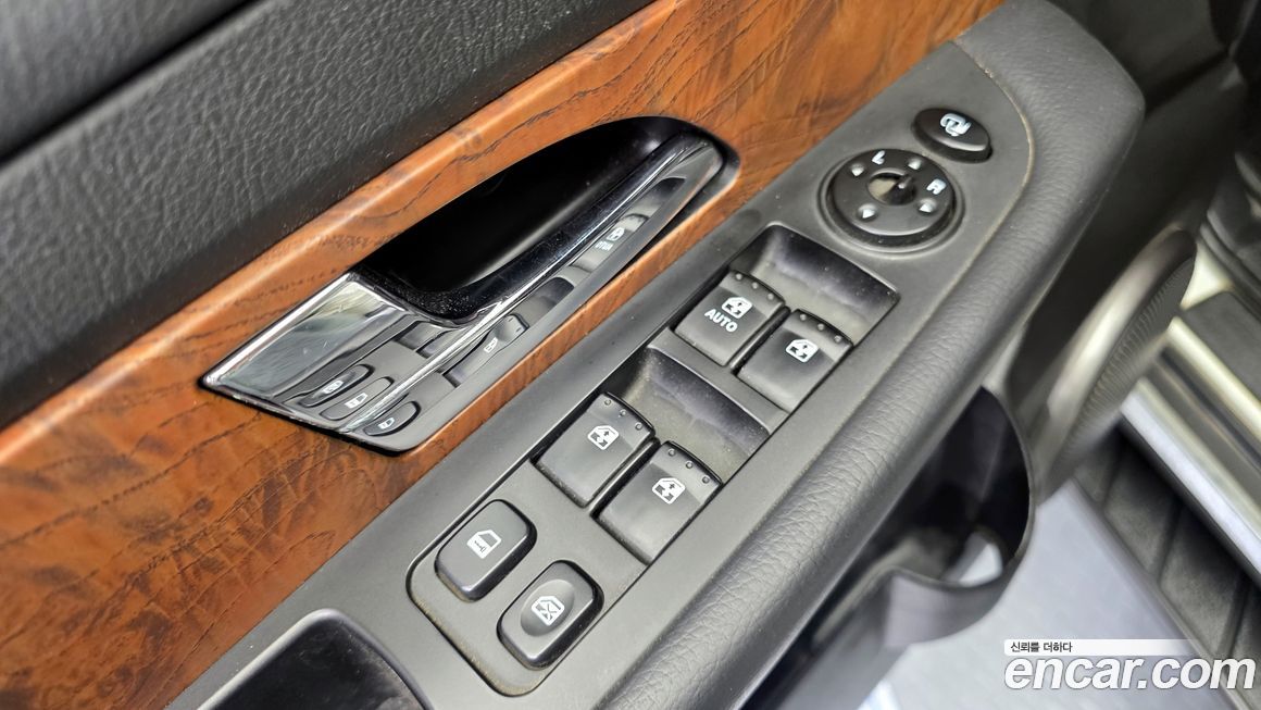 KG_Mobility_Ssangyong Rexton 2016