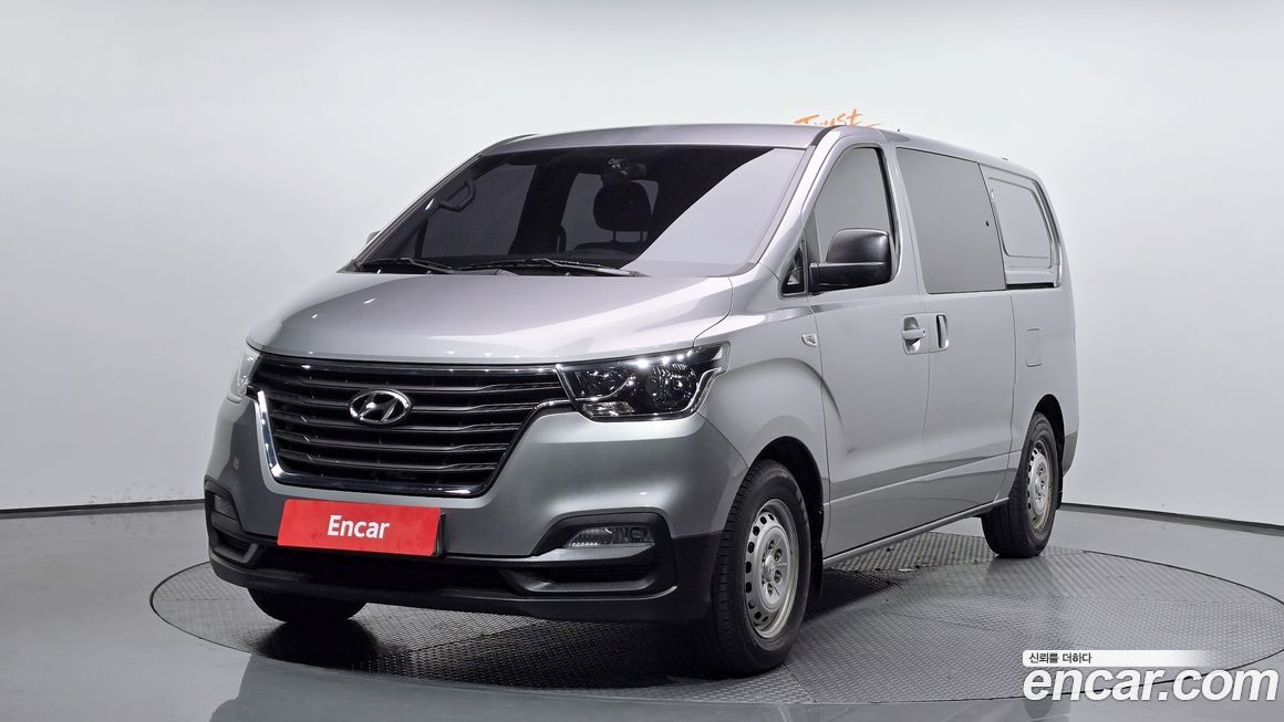 Hyundai Starex 2018