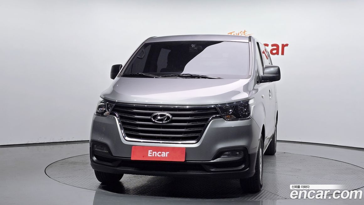 Hyundai Starex 2018