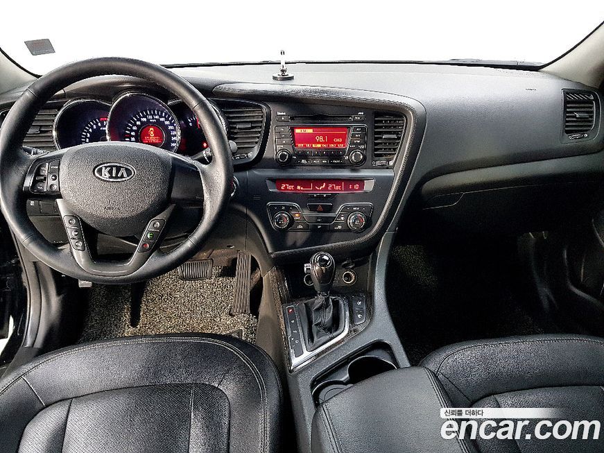 Kia K5 2011