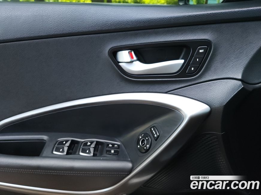 Hyundai Santafe 2016