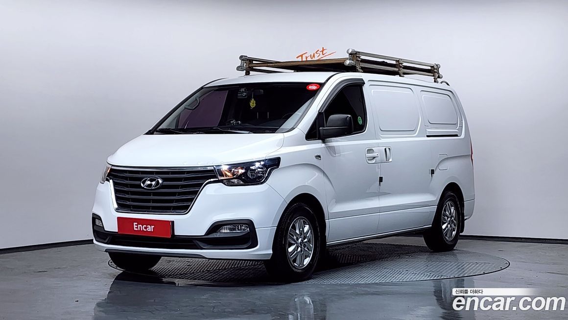 Hyundai Starex 2019