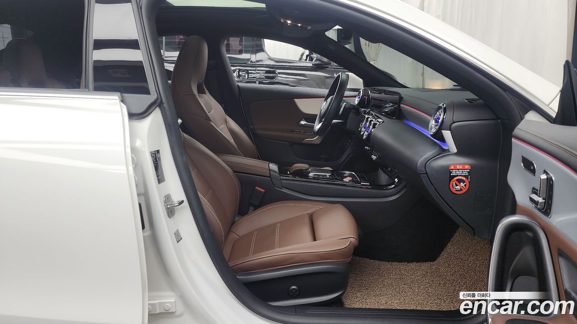 Mercedes-Benz CLA-Class 2023