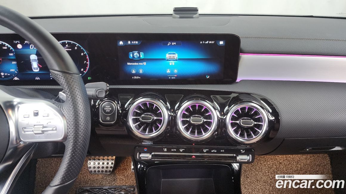 Mercedes-Benz CLA-Class 2023