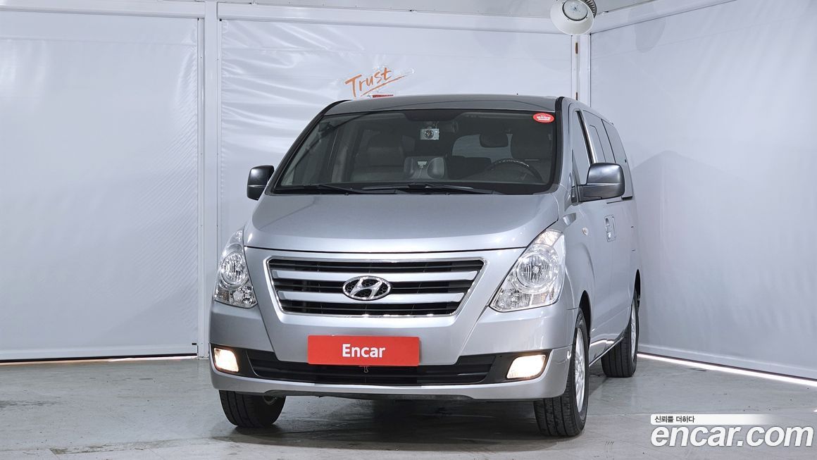 Hyundai Starex 2018