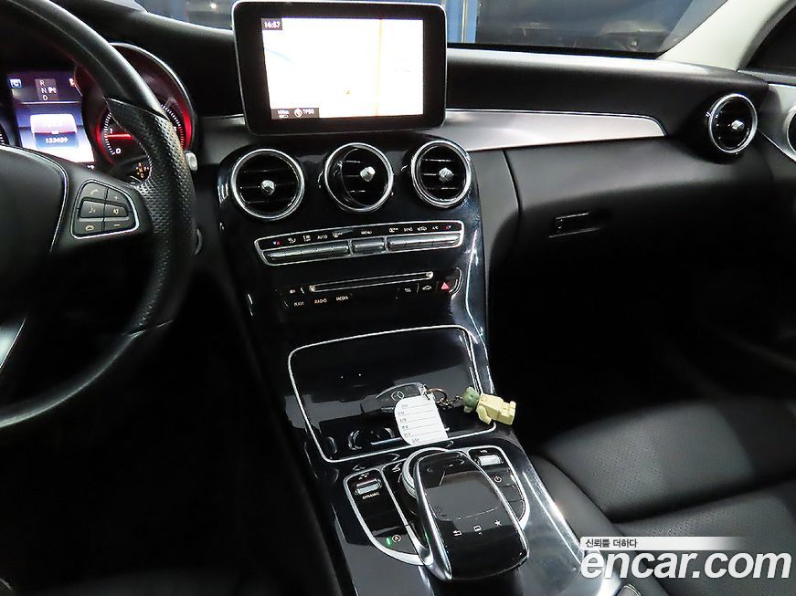 Mercedes-Benz C-Class 2016