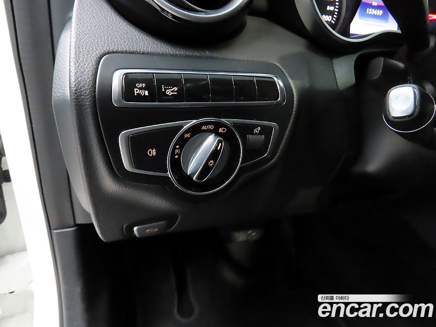 Mercedes-Benz C-Class 2016