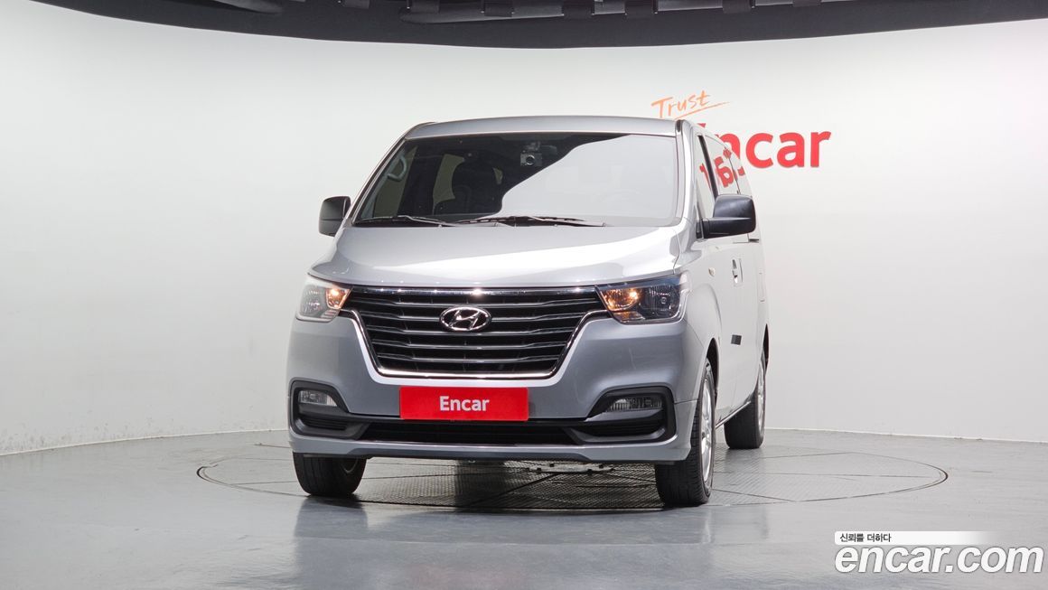 Hyundai Starex 2019