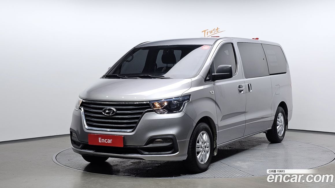 Hyundai Starex 2021