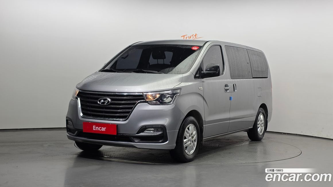 Hyundai Starex 2021