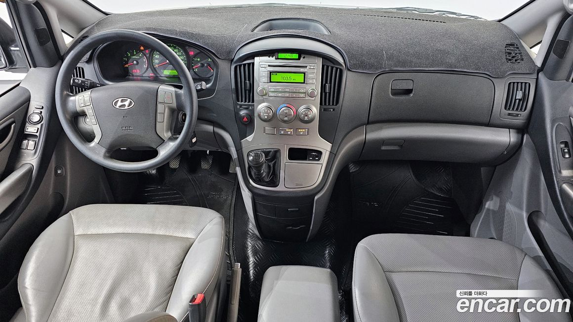 Hyundai Starex 2015