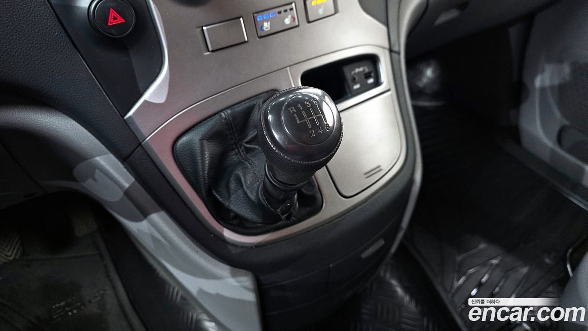 Hyundai Starex 2015