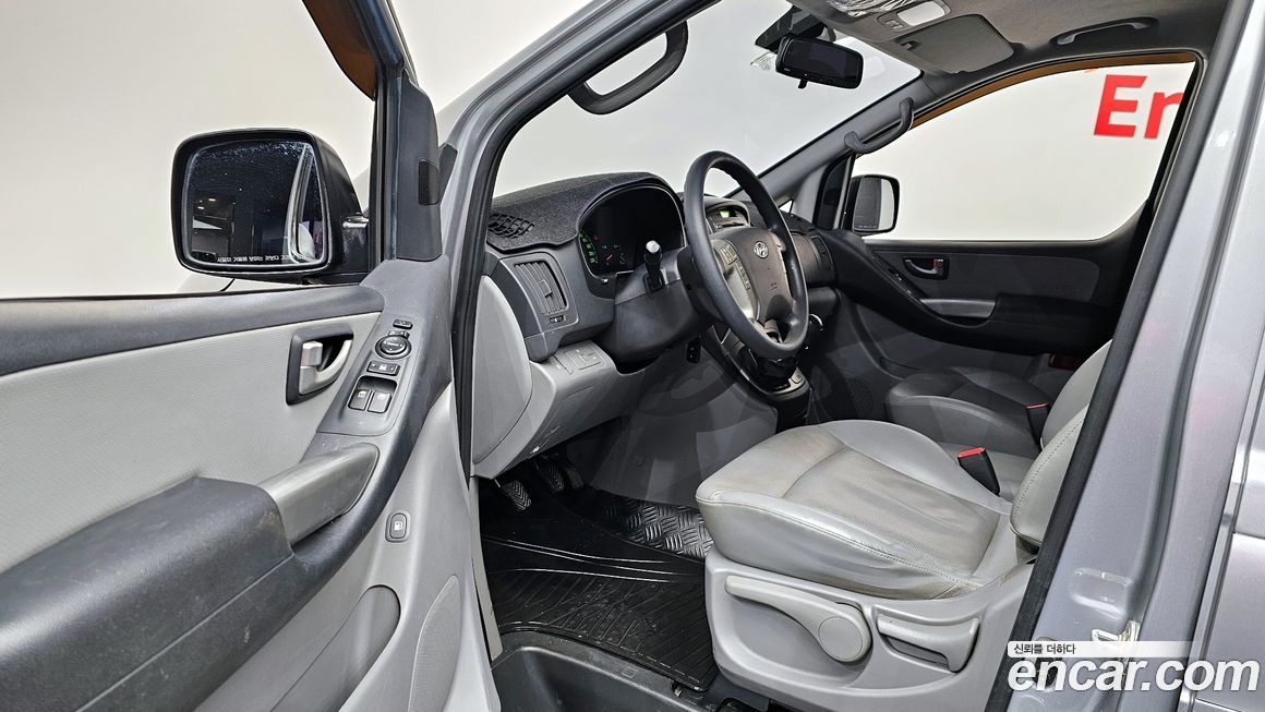 Hyundai Starex 2015