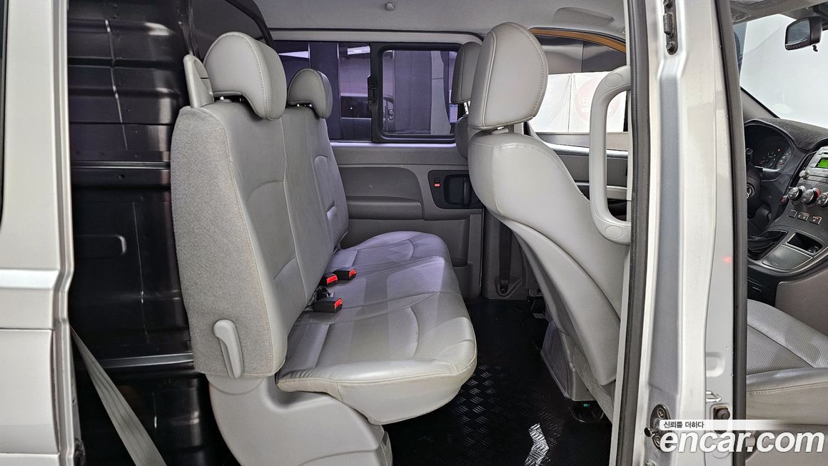 Hyundai Starex 2015