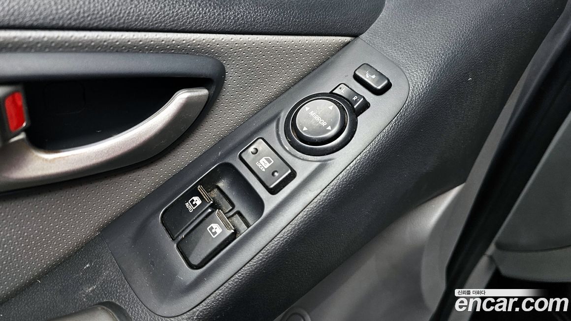 Hyundai Starex 2015